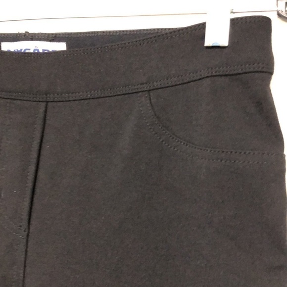 Nygard Capris -> Nygard Capris - Picture 2 of 11